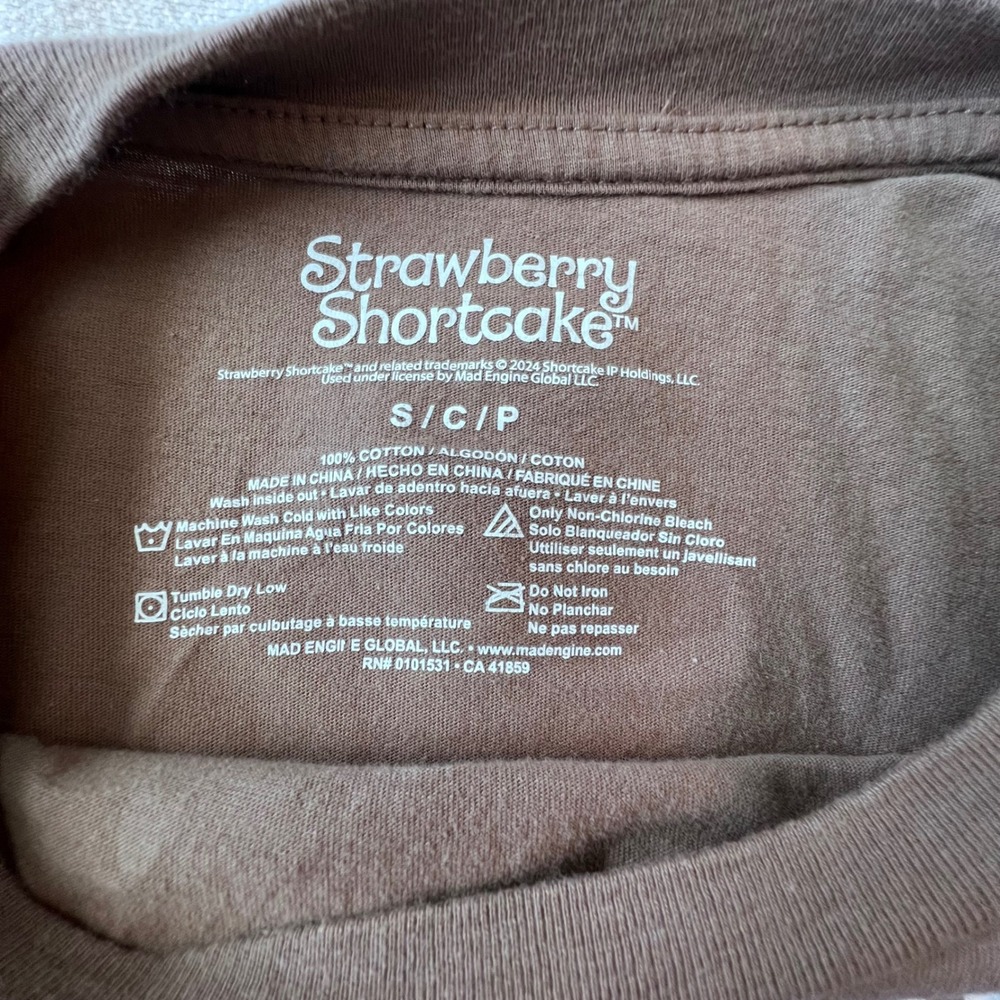 Strawberry Shortcake Women's Gray Short Sleeve Tee - Picture 6 of 8